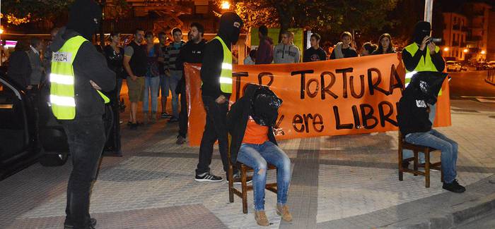 Astigarragan ere, torturaren aurka mobilizatu ziren herritarrak