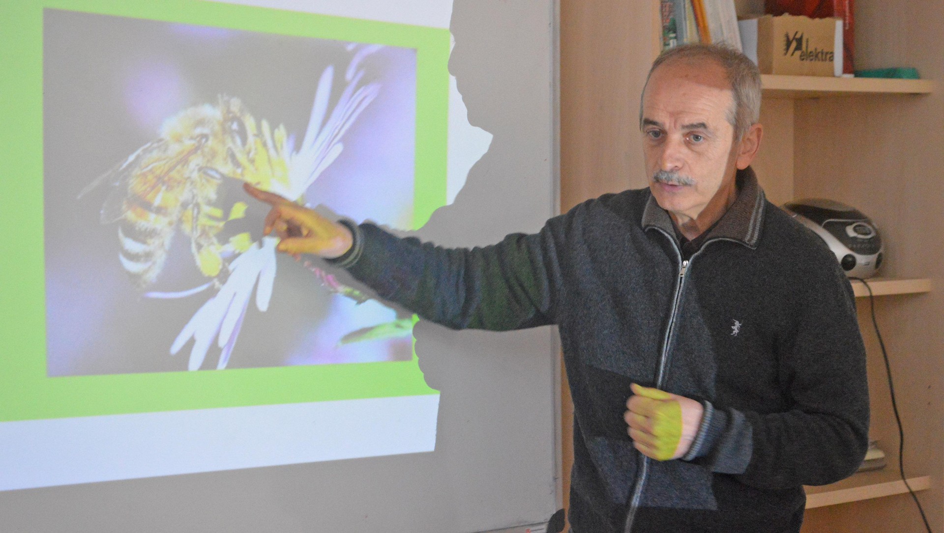 Pello Zubiriak 'Planeta Prekarioan' argitaratu du