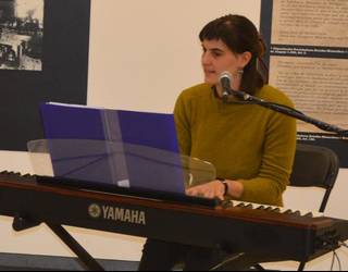 Joana Ortega hernaniarrak kontzertua eskainiko du gaur Biterin