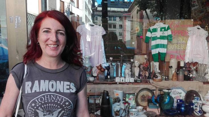 «Zertarako fruta, txokolate urtua izanda?»
