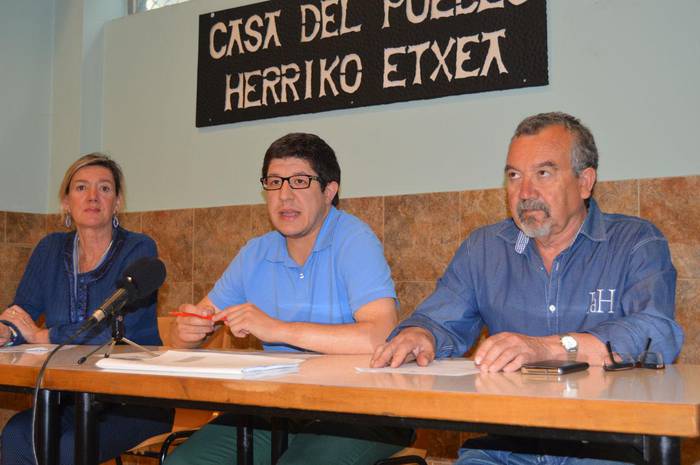 «Kiroldegiko obrekin lanpostuak galtzeko arriskua dago»