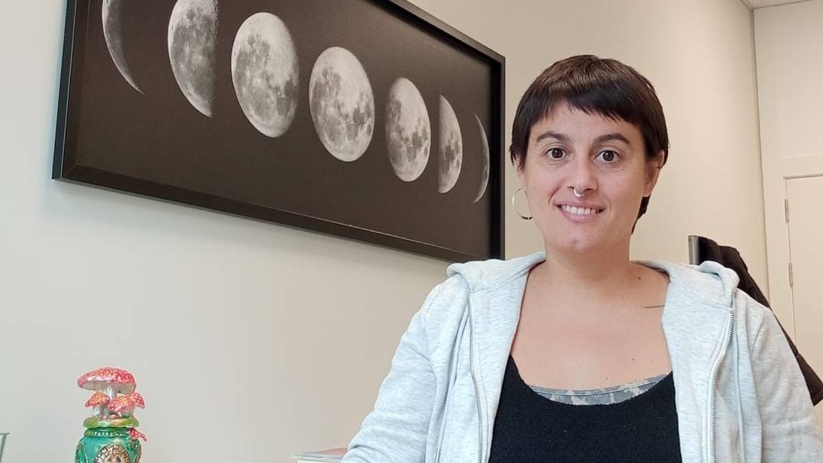 'Pantailen itzalpean' gaur, Emakumeon Etxean