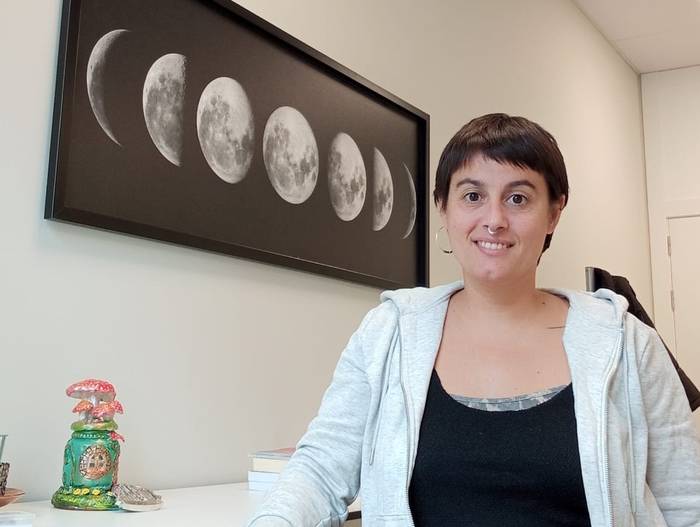 'Pantailen itzalpean' gaur, Emakumeon Etxean