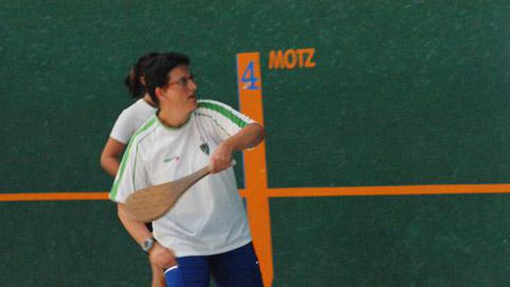 Garbiñe Tijero eta Leire Lukas pelotariek
 elkarren aurka jokatuko dute gaur finala