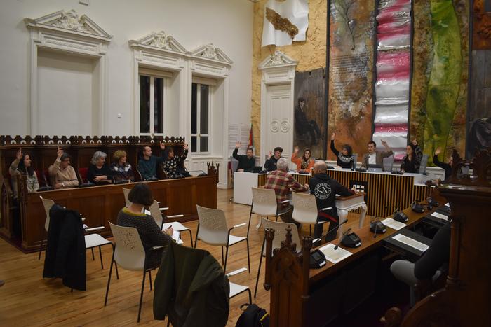 Onartuta geratu da Hernaniko Udaleko 2026ko aurrekontua, EH Bilduren eta PSE-EEren aldeko botoekin