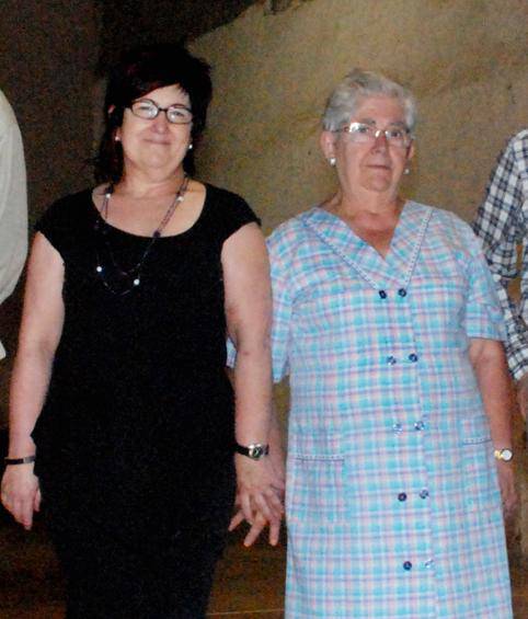 «Pelota partiduez gain, erromeriak, 
bazkariak, kuluxkak... denetik ezagutu 
dugu frontoian, baita txerri hiltzea ere»