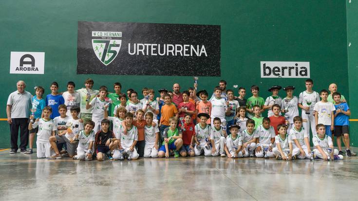 Final ederrak, Pelota Eskolaren Torneoa agurtzeko
