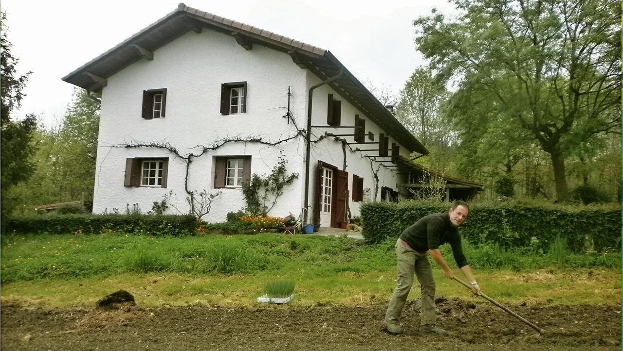 Baratzetara ezin da joan, eta salbuespena da ezinbestekoa izatea