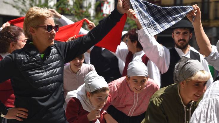 Gaur emango zaio hasiera Dantzari Asteari, 18:00etan Plaza Berrin