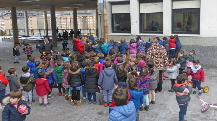 ‘Emozioz blai!’ datoz inauteriak!