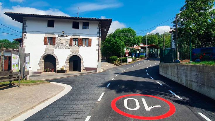 Santiomendiko  auzotarrekin,  bilera gaur
