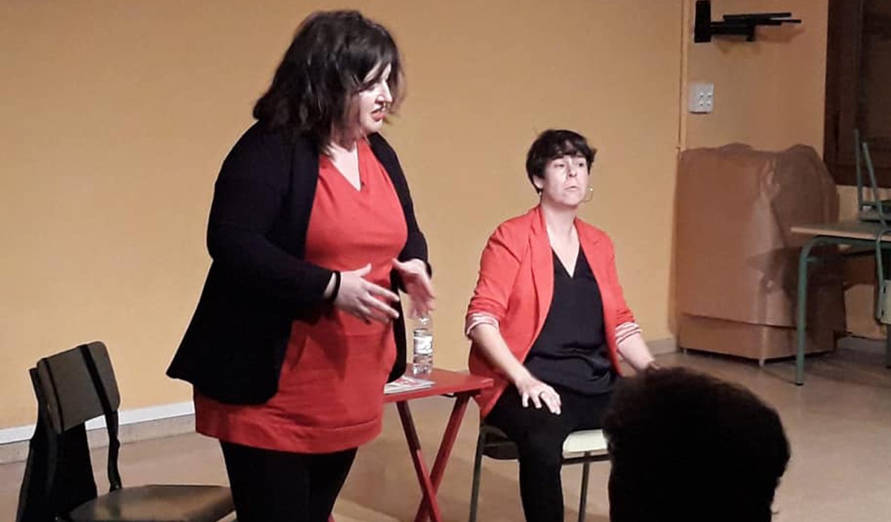 Algarak eutsi ezinik, bakarrizketekin