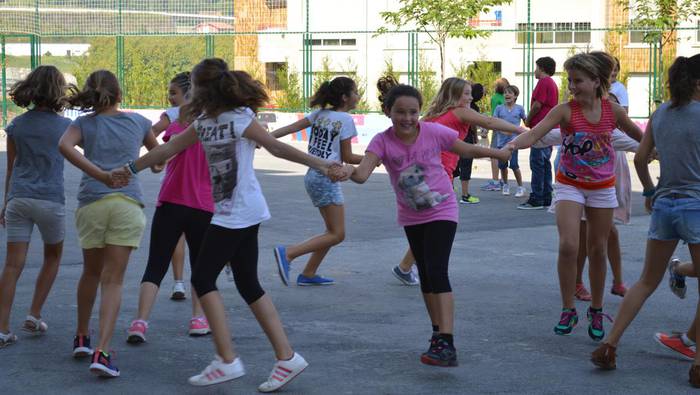 Bailarako haur eta gaztetxoek aurrematrikula egiteko garaia dute