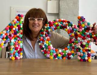 Kontsumitzeko deskontu-bonu fisikoak eskuratzeko aukera, 65 urtetik gorakoek