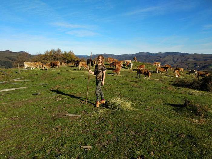 «Goizuetan posible da menditik eta herrian bertan bizitzea kanpora irten gabe»