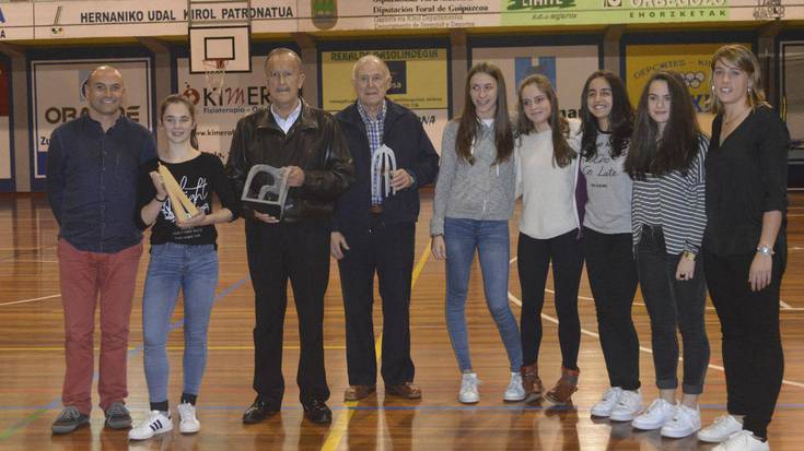 Gimnasia erritmikoa, Ignacio Ocio eta Miguel Ezpeleta saritu zituen Hernanik