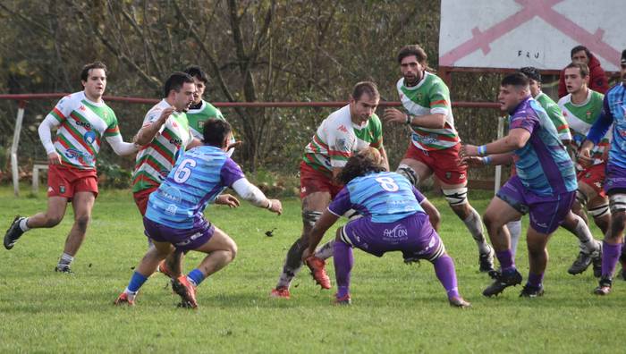 «Partidu gogorra izango da autobus bidaia luzeagatik, baina gogotsu goaz Sevillara, dinamika onarekin jarraitzera»