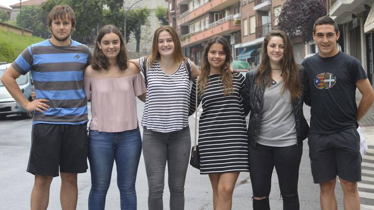 «Ikaragarrizkoa da Ingalaterrako hegazkinlari beteranoek nola bizi izan zuten gerra, ze sentimendu sortzen dien»