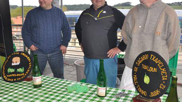 Rufinokoa sagardorik onena, Txantxangorri eta Kale Txikiko txapelketetan. 