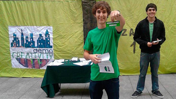 Eztabaidarako erreferenduma larunbatean