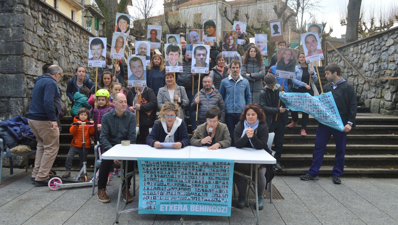 «Deseskalatzearen baitan, ahal bezain laster, presoak hurbildu behar dira»