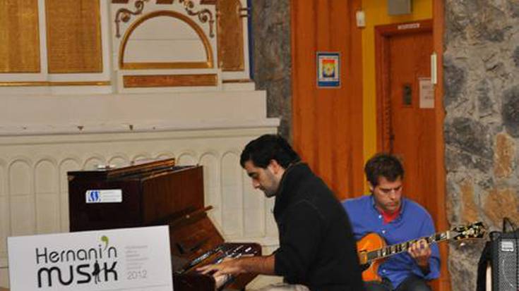 Jazz doinuak nagusi gaur, Satxa Soriazu eta Jorge Abadiasen eskutik