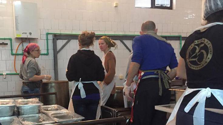 Errefuxiatuentzako Belgradoko sukaldeari 1.000 euro, Orain Hernanik