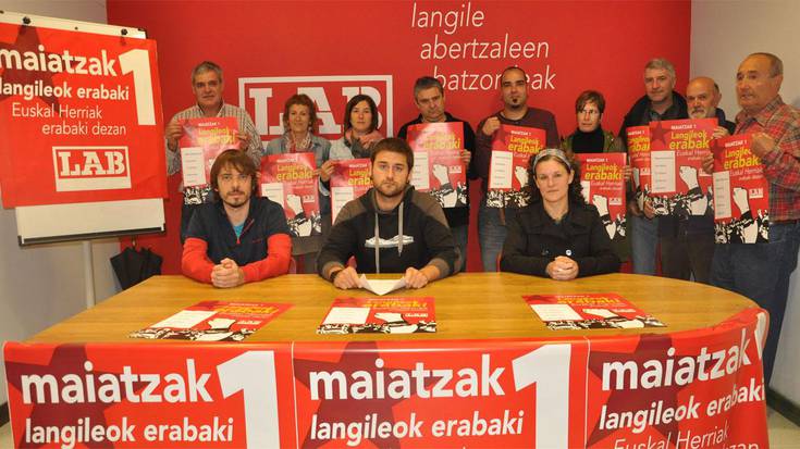 «Lehen lortutakoa berreskuratu behar dugu, borrokaren bitartez»