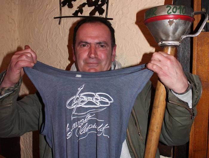 «Onena da herriko koadrilak oraindik gogoratzen direla Olinpiadez»