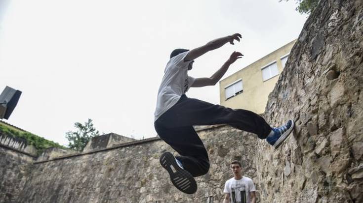 Parkour ikastaroa, nerabeentzat