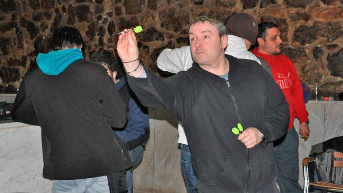 Dardo gaua Atxur tabernan, gaur