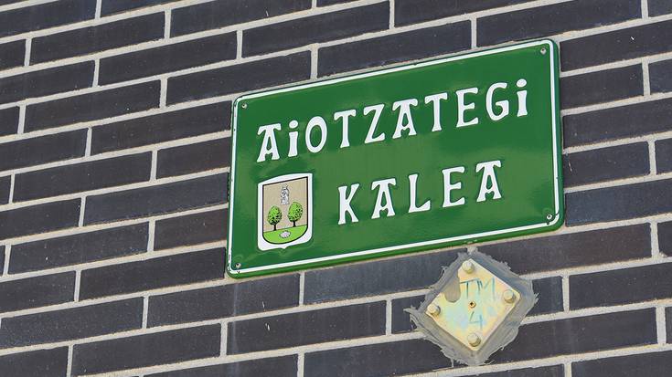 Alokairu sozialean, gaur arte aukera