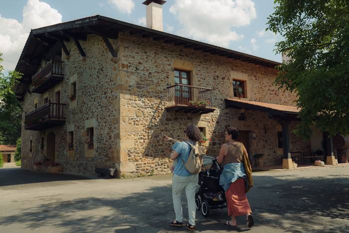 Landa-ostatuen %70 baino gehiago abuzturako erreserbatuta daude