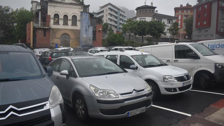 Parkinak ordezkatu du oraingoz Urumea eraikina zegoen eremua