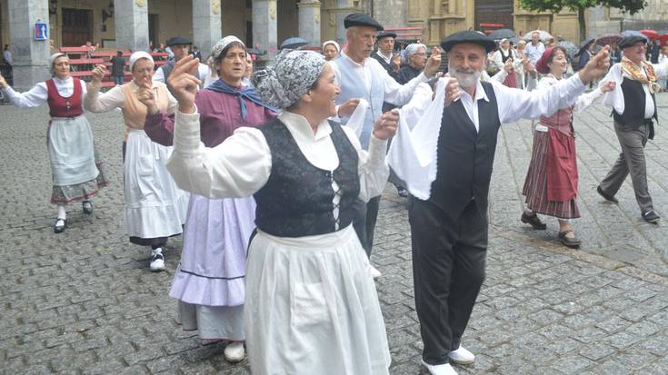 San Joanetan ateratzeko, bilera