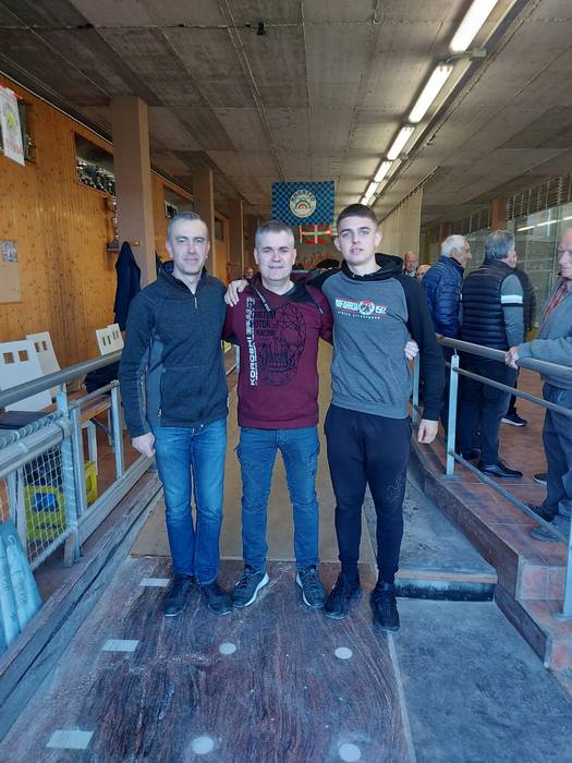 Goiko postuetan amaitu zuten Ur Miako bolariek Lasarteko tiraldian