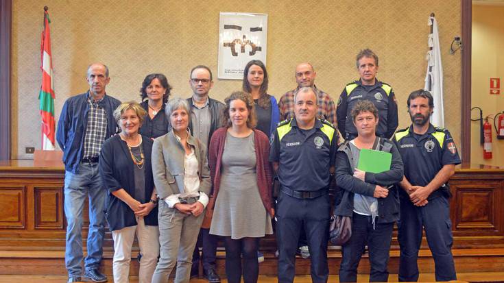 Protokolo berria, indarkeria matxista bizi duten emakumeei arreta hobeagoa emateko