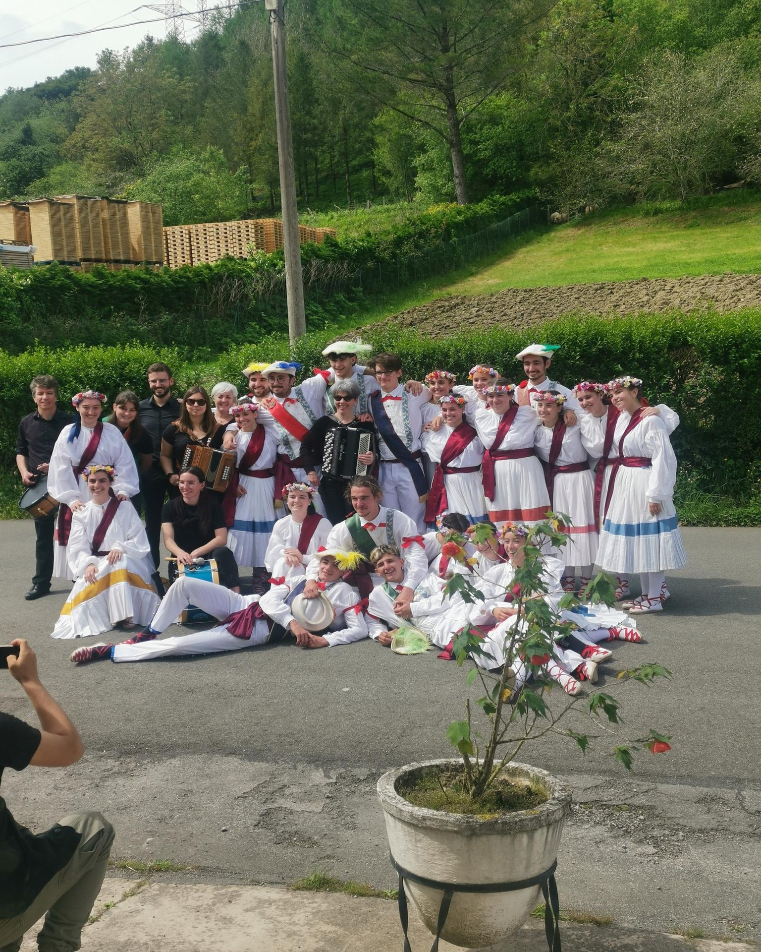 Iparraldeko dantzariak izan ziren, Osiñagan