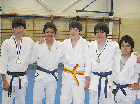 Herriko judokek 
dominak lortu zituzten Gipuzkoako Infantil 
mailako txapelketan. 