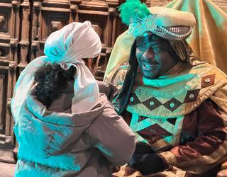 Denentzat magia opari, Errege Egunez