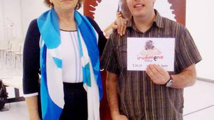 Legorburuk irabazi du ‘Irudimena 2013’ idazlan sariketa.