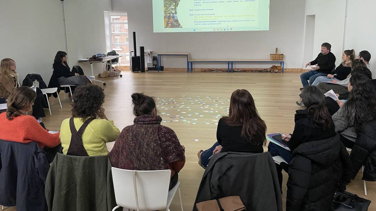 Oinherriren 'Aisia elkarrekin eraikiz' proiektuan hartuko du parte Hernanik