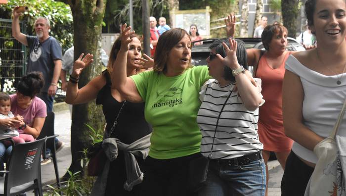 Peatonaleko Piestak, bihar aurreneko aldiz