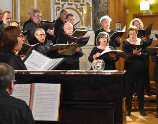 Kantuz Abesbatzak kontzertua, gaur Biterin