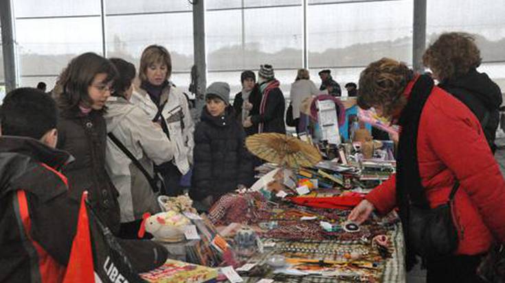Bigarren eskuko produktuak erosgai, gaur Atsegindegin