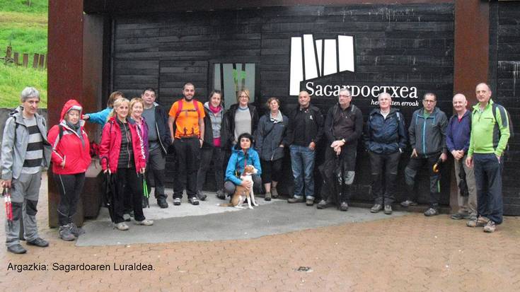 Sagarra eta sagardoaren inguruko hainbat ekintza prestatu ditu Sagardoetxeak, udaberrirako