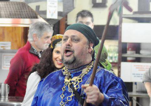 Kaldereroak ‘urean paseak’, larunbatean