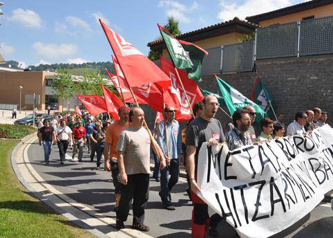 Hitzarmen duin baten alde