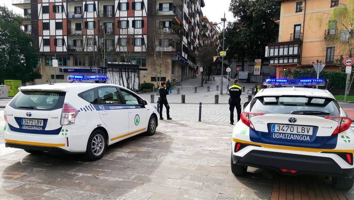 Hernanin eta Astigarragan udaltzainek pistolarekin patruilatu beharko dute