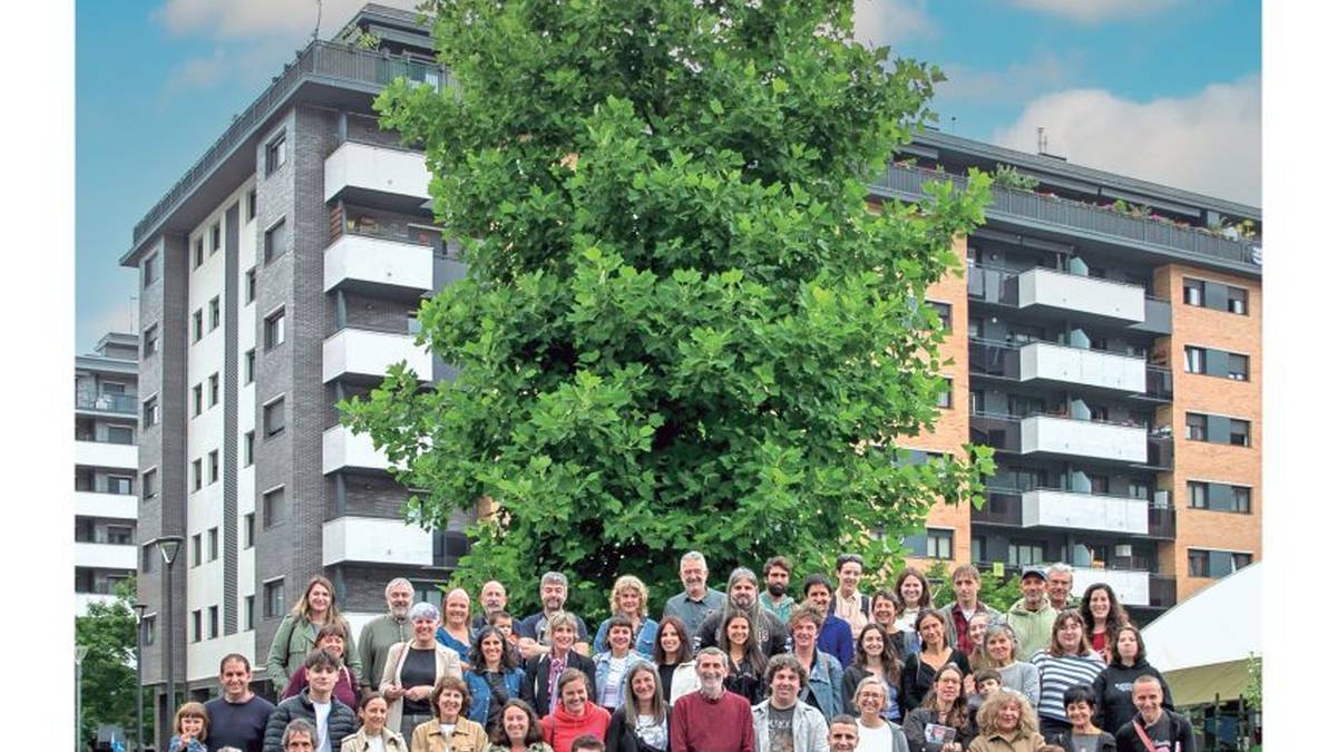 Astigarraga Aldizkaria, ostiraletik aurrera kalean